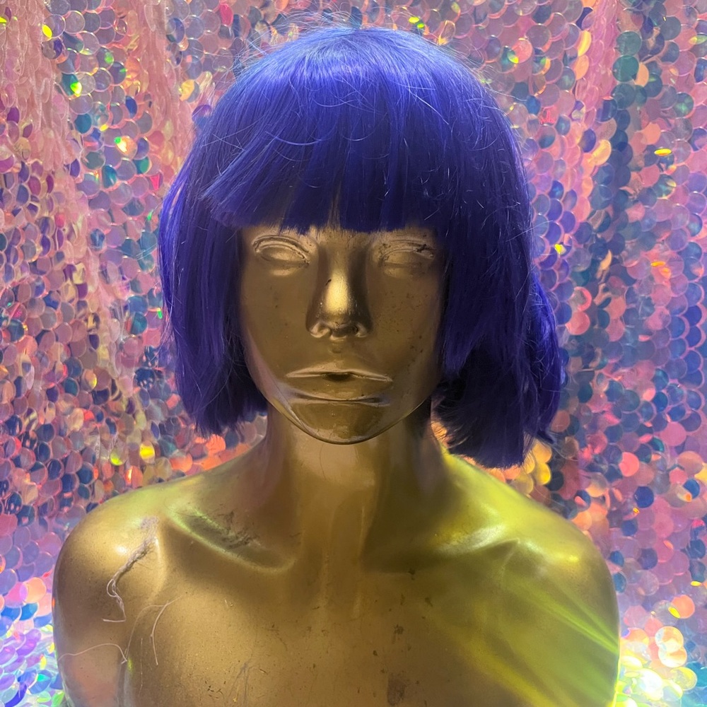 Arda Wigs - Blue bob